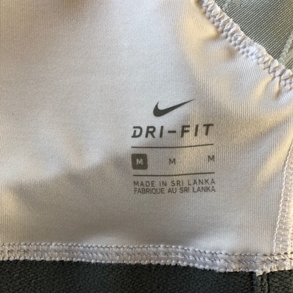 Nike Racerback Sports Bra - Picture 3 of 3